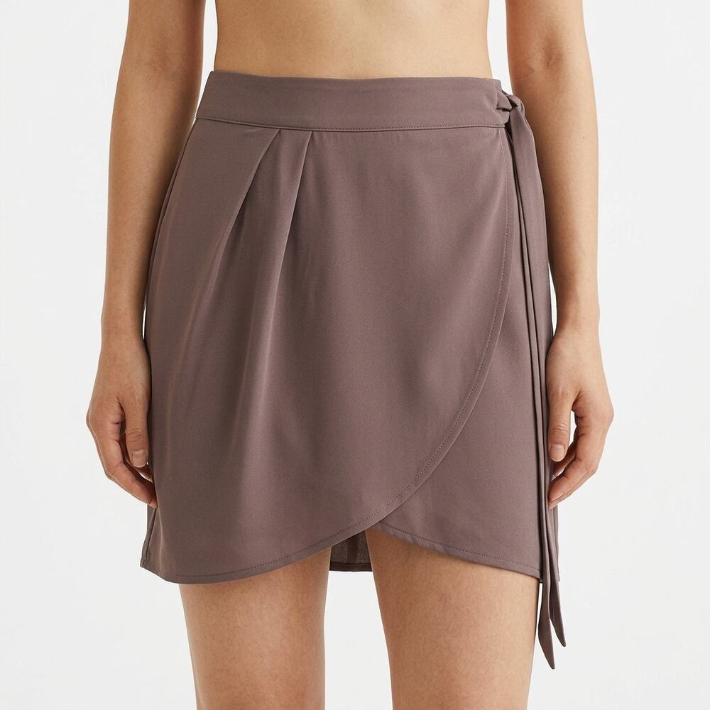 H&M Brown Wrap Mini Pleated Skirt Women Size 6
